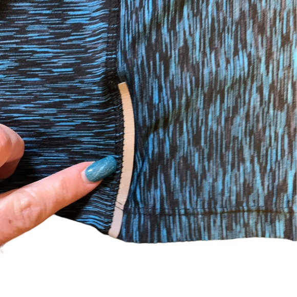 Velocity 2, Danskin 1 Athletic Women's Tops all 3/ONE PRICE! EUC. Size M - Picture 7 of 10